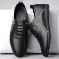 Mocassins en cuir noir pour hommes avec semelle souple et design facile à enfiler - EU 38 / Chaussures Noires Unies