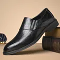 Men's black litchi grain leather loafers with metal buckle and thick rubber sole - EU 38 / Black Single Lining