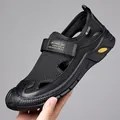 Men's black mesh sports sandals with velcro strap and yellow sole accents - EU 38 / Black