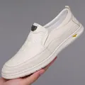 Mocassins pour hommes en cuir blanc embossé crocodile avec coutures main et semelle souple - Blanc Non Doublé