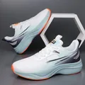 Chaussures de running respirantes pour hommes en bleu clair et blanc avec semelles - EU 38 / Similicuir Blanc Doublure Unique