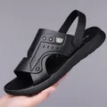 Schwarze Herren-Sandalen aus Kunstleder mit rutschfester Gummisohle und Zweifach-Funktion - EU 38 / Schwarz
