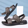 Braune Herren Freizeit-Sandalen mit gebürsteter Lederoptik und verstellbarem Riemen - EU 38 / Khaki