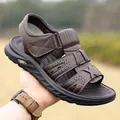 Sandalias de cuero marrón oscuro para hombre con cierres de velcro y agujeros transpirables - EU 38 / Marrón