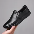 Men's black leather loafers with lychee texture and elastic side panels in a slip-on style - EU 38 / Black