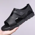 Sandalias romanas para hombre en cuero negro con velcro y suela de goma antideslizante - EU 38 / Negro
