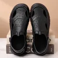 Herren Sandalen aus schwarzem echtem Leder mit atmungsaktivem Design und rutschfester Sohle - EU 38 / Schwarz