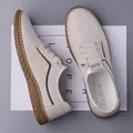 Men's casual leather shoes in cream white with brown rubber soles and lace-up design - EU 38 / Beige Solid