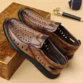 Braune atmungsaktive Leder-Sandalen für Herren mit Hohlmuster und weicher Sohle - EU 38 / Braun