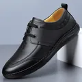 Men's black leather loafers featuring embossed stitching and sport rubber soles - EU 38 / Lace-up Style (8107) / Black