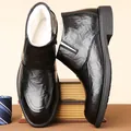 Men's black leather Chelsea boots with warm fleece lining and side zipper detail - EU 38 / Black Fleece Lined