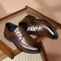 Mens dark brown formal leather derby shoes with elegant V-shaped metal side detail - EU 38 / Brown
