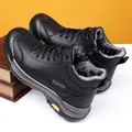 Men's winter snow boots in black leather with warm faux fur lining and non-slip sole - EU 38 / Black Fleece Lined
