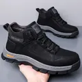 Men's black winter snow boots featuring thermal lining and thick grey anti-slip soles - EU 38 / Black Single Lining