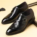 Scarpe monk strap da uomo in pelle nera con dettagli brogue e trama a coccodrillo - EU 38 / Nero