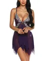 Dettaglio di sottoveste viola in mesh con ricamo floreale bianco e scollo a V profondo - Taglia S / Top E Pantaloni / Viola