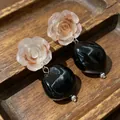 2605025 Flower And Heart Earrings
