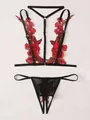 Sexy rode geborduurde lingerie set met zwarte harnasbandjes en transparant gaas - S / Zwart