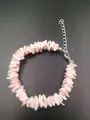 Verstelbare kralenarmband in Hawaiiaanse strandstijl met roze schelpfragmenten en zilveren sluiting - Roze Gebroken Schelp Armband