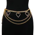 Cintura a catena dorata multistrato con tre ciondoli a cuore traforati con diamanti - Catena In Vita A Strati Cuore Strass Oro
