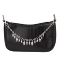 Dettaglio borsa nera coccodrillo con catena punk con teschio e ciondoli in metallo - Stile Teschio e Denti (b225)