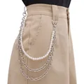 Dettaglio della catena per pantaloni hip-hop a più strati con maglie argento e perle - Catena per Pantaloni Multistrato Perla