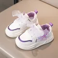 Scarpe sportive bianche da bambina con farfalle viola e lacci in organza a fiocco - Taglia 21 (13.5cm) / Viola