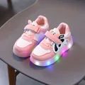 Sneakers rosa per bambini con motivo panda e suole luminose a LED colorate per 1-6 anni - Taglia 21-25 / Rosa