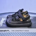Sandali neri chiusi in mesh per bambini con doppia chiusura a strappo regolabile - Taglia 21 (13.5cm) / Nero