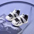 Zapatillas plateadas y negras para niños pequeños con malla y doble cierre velcro - Talla 21 Longitud Interior 13.5CM / Negro