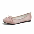 Light pink satin ballet flats with bow detail and suede toe cap for women - EU 34 / Champagne Pink