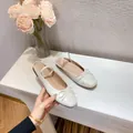 Chic white square-toe ballet flats with bow detail and elastic strap in soft leather - EU 35 / White