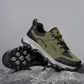 Botas de senderismo verde oliva y negro con suelas de goma resistentes y paneles de malla - 36 / Verde Militar