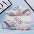 Scarpe acquatiche bianche e viola in mesh con suola in gomma mimetica colorata - Viola rosato