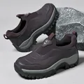 Dunkelviolette wasserfeste Senioren-Wanderschuhe mit rutschfester Sohle und rosa Akzenten - EU 36 / Lila