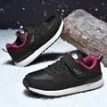 Schwarze Winter-Sneaker mit warmem rosarotem Plüschfutter und Klettverschluss - EU 36 / Schwarz Lila