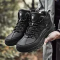 Men's black winter outdoor boots with warm fleece lining and non-slip rubber soles - EU 38 / Black