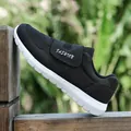 Herren Walkingschuhe aus schwarzem Mesh mit Klettverschluss und rutschfester Sohle - EU 39 / Schwarz