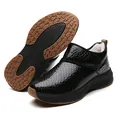 Women's black textured glossy snow boots with warm faux fur lining and velcro strap - EU 36 / Black