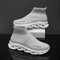 Light grey high-top knit sock sneakers with thick white hollow sole for men - EU 40 / Gray