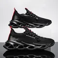 Men's breathable mesh running shoes in black and red with hollow blade soles - EU 39 / Black