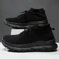 Schwarze mittelhohe Strick-Sportschuhe für Herren mit atmungsaktivem Stoff und Wellensohle - EU 39 / Schwarz