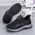 Zapatilla de caminar para mujer en negro y violeta con malla transpirable y suela técnica - EU 39 / Negro morado