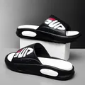 Chanclas deportivas para hombre en blanco y negro con letras SUP rojas y suela de masaje - 47-48 / Negro