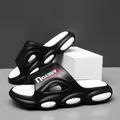 Chanclas deportivas para hombre en blanco y negro con estampado AREYOU FASHION - 40-41 / Negro y Blanco