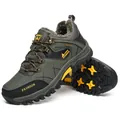 Men's winter hiking boots in army green with warm faux fur lining and anti-slip sole - 39 / Army Green
