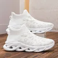 White breathable knit slip-on sneakers with beige star patterns and hollow thick soles - EU 36 / White