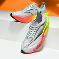 Ademende blauwe gebreide hardloopschoenen met neon verloopzool en bliksempatroon - EU 33 / Lichtgevend Grijs