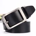 Ceinture classique en cuir noir pour hommes avec boucle à ardillon rectangulaire argent - 105cm / Noir