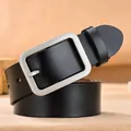 Men's and women's black litchi grain leather belt with silver brushed pin buckle - 105cm / Black